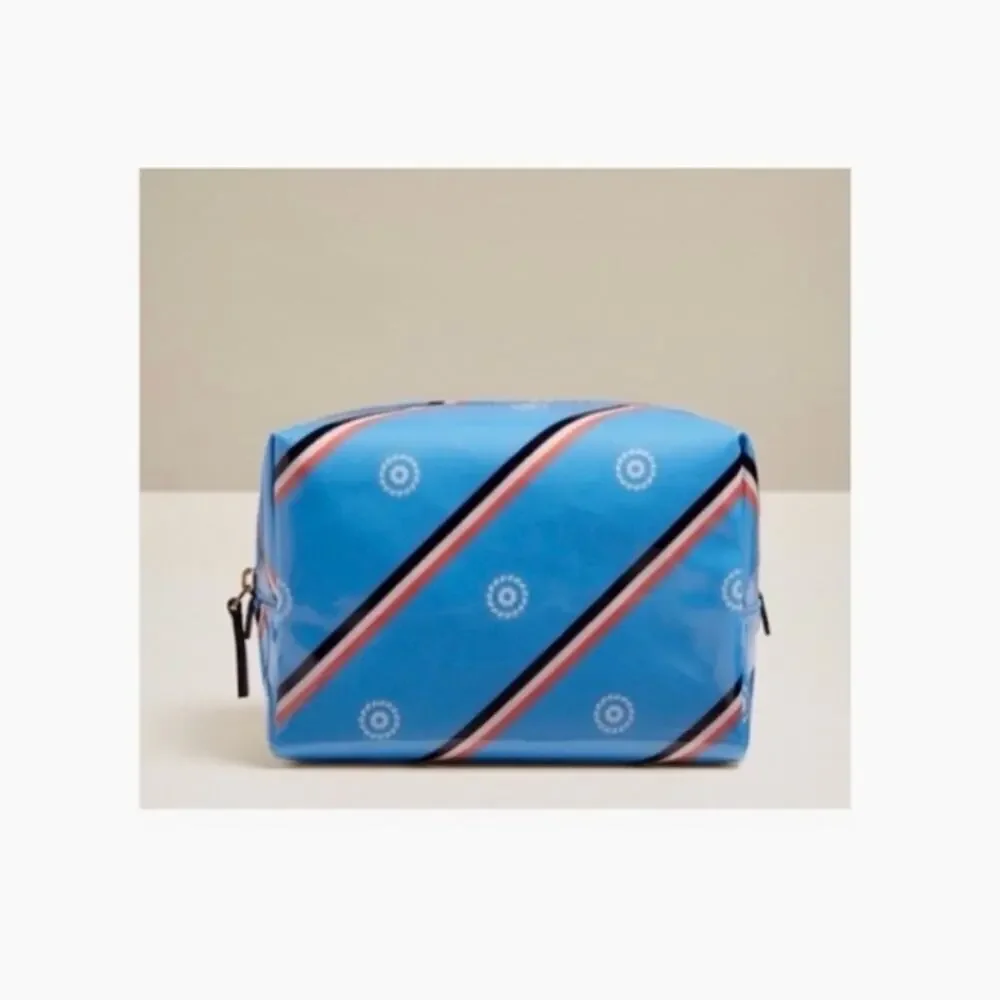 Jack Rogers Large Cosmetic Bag.